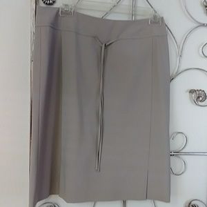 Ann Taylor - lined skirt